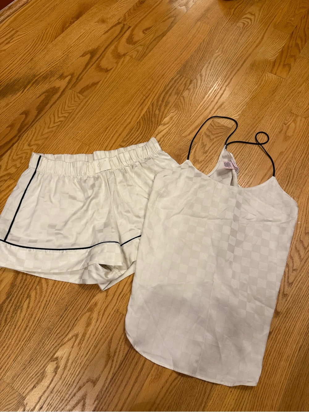 Victorias Secrwt White Satin Check Cami & Shorts Sleep Set